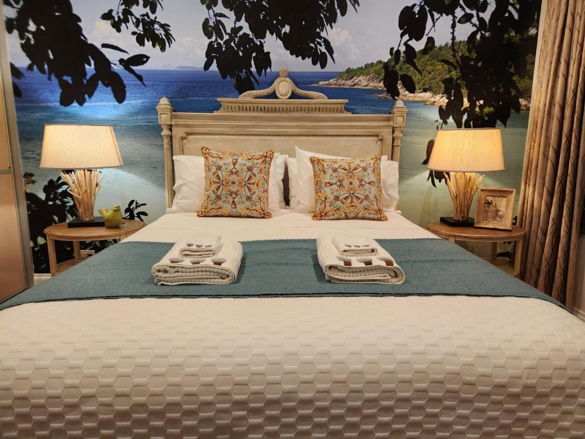 Bed and Breakfast Lavender Manor Bnb Alkimos Экстерьер фото