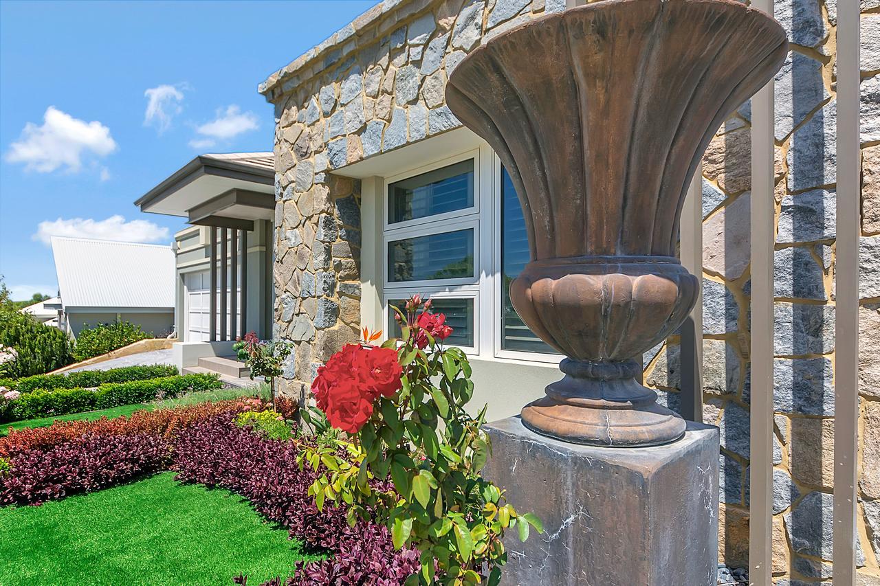 Bed and Breakfast Lavender Manor Bnb Alkimos Экстерьер фото